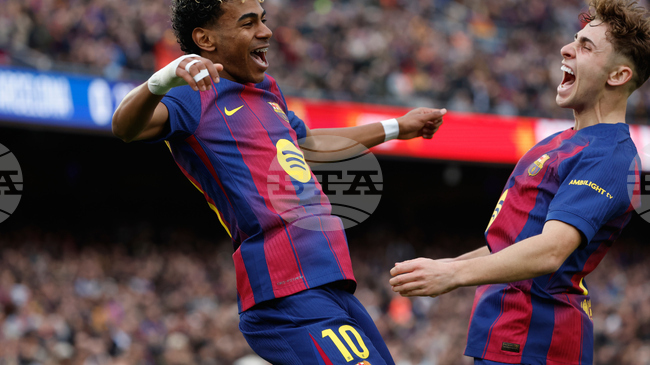 Барселона победи категорично Виляреал, Ламин Ямал се отличи с първи хеттрик