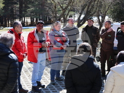 Парк за мечки Белица - мечки - освобождаване от затворени заграждения