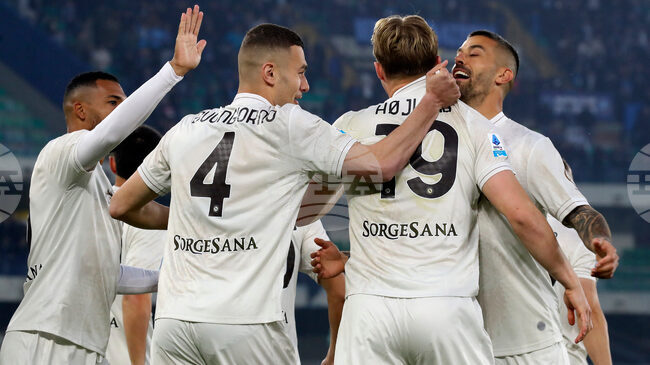 Ромелу Лукаку донесе победа на Наполи във Верона с гол в добавеното време