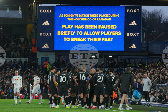 Илия Груев игра като титуляр, но Лийдс загуби срещу Манчестър Сити в английското първенство по футбол