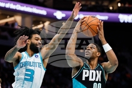 Trailblazers Hornets Basketball