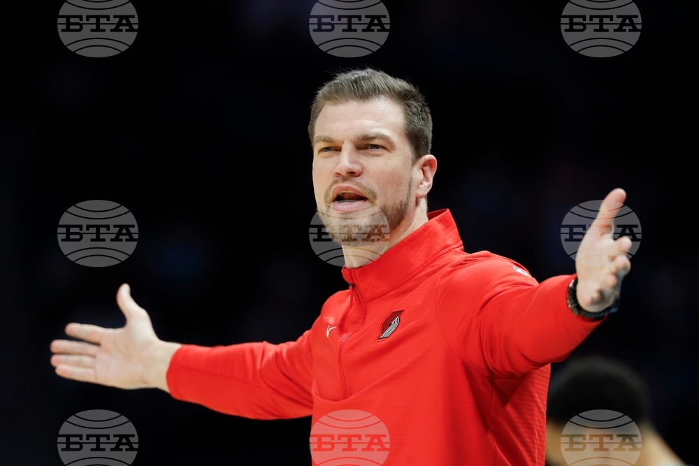 Trailblazers Hornets Basketball