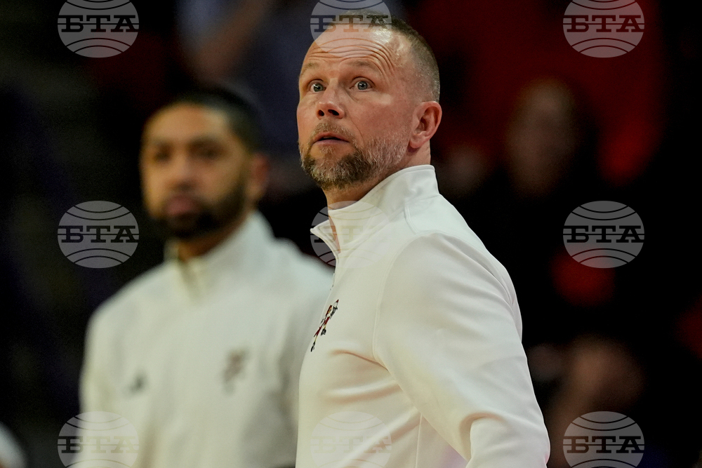 Louisville Clemson Basketball