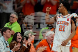 Louisville Clemson Basketball