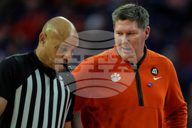 Louisville Clemson Basketball