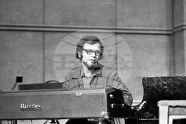 Петър Джурков, пианист и композитор