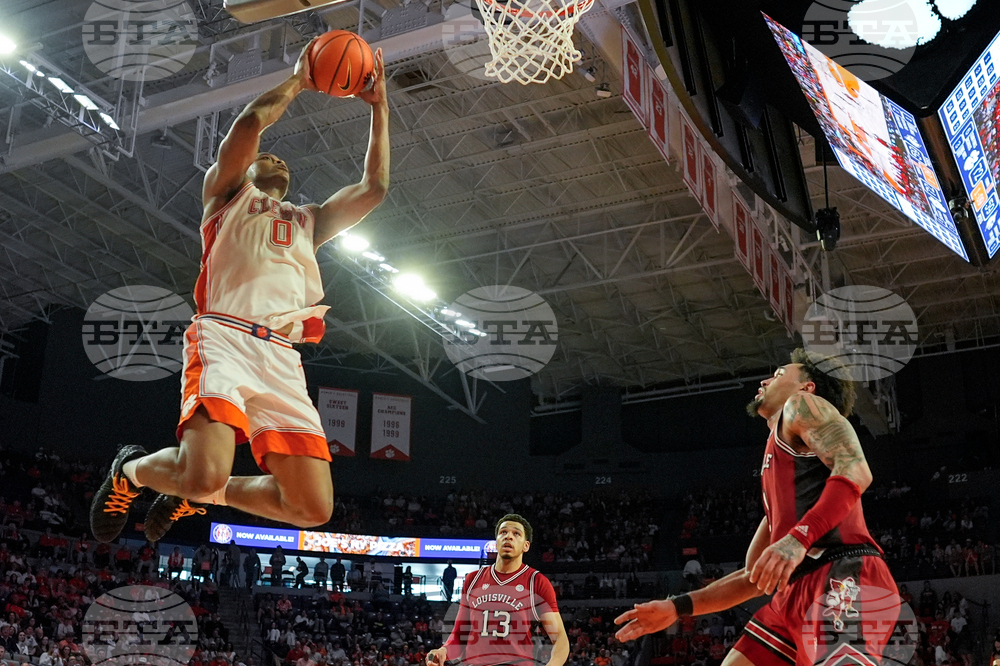 Louisville Clemson Basketball