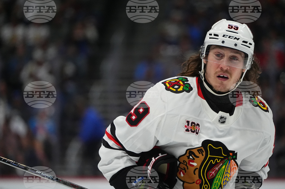 Blackhawks Avalanche Hockey