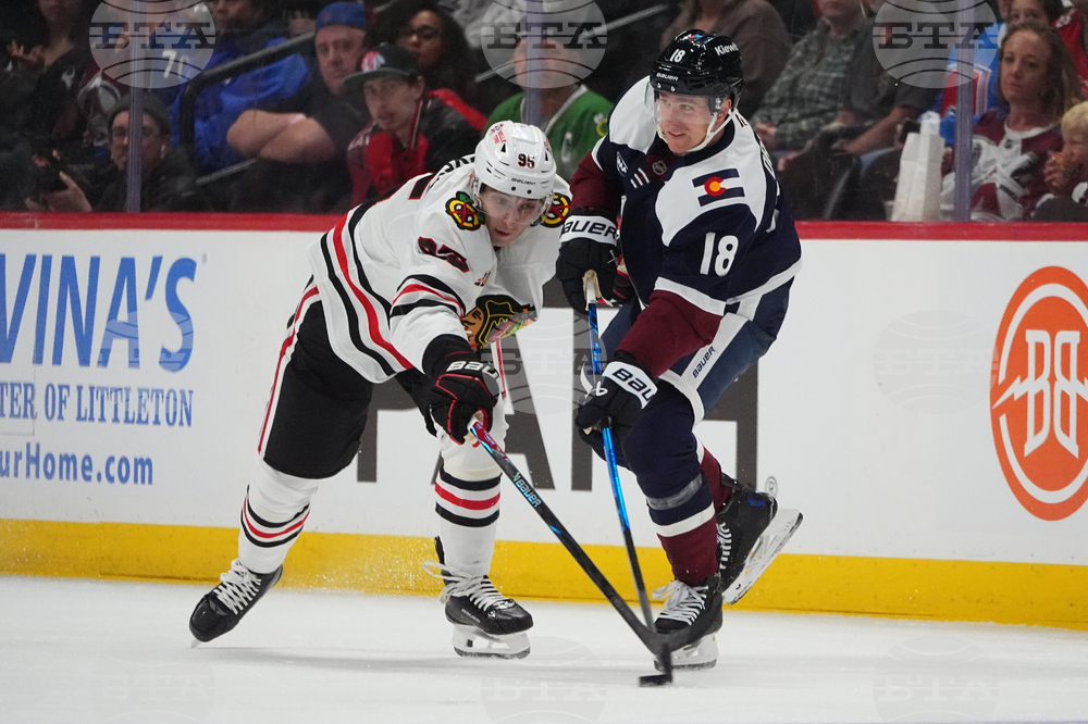 Blackhawks Avalanche Hockey