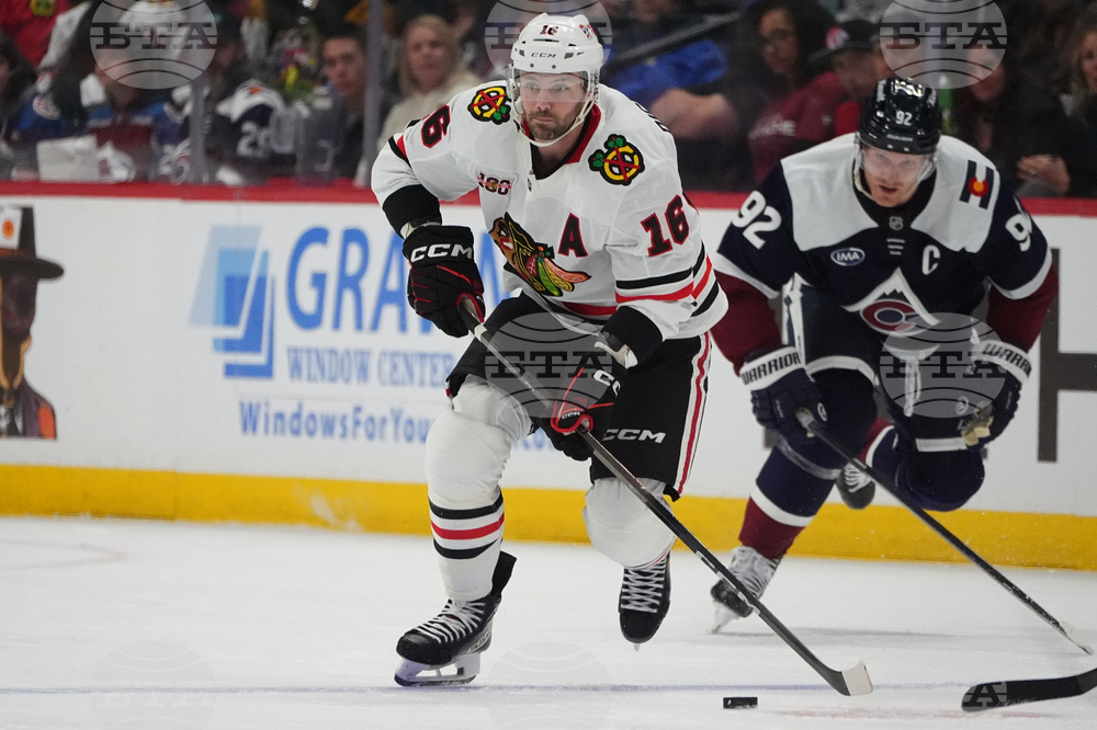 Blackhawks Avalanche Hockey