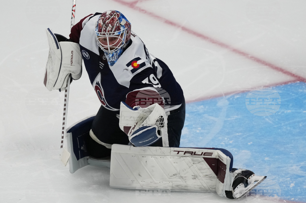 Blackhawks Avalanche Hockey