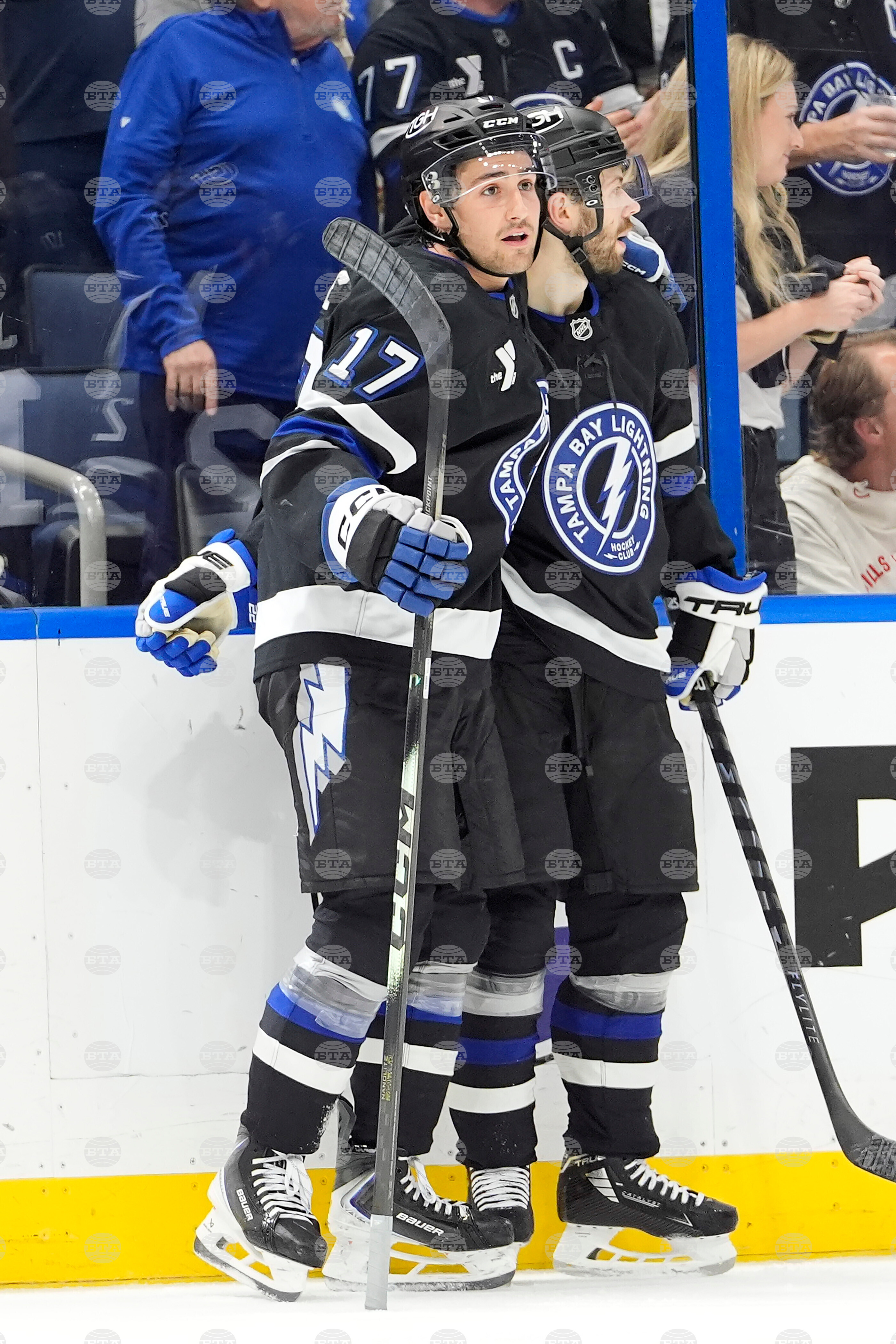 Sabres Lightning Hockey