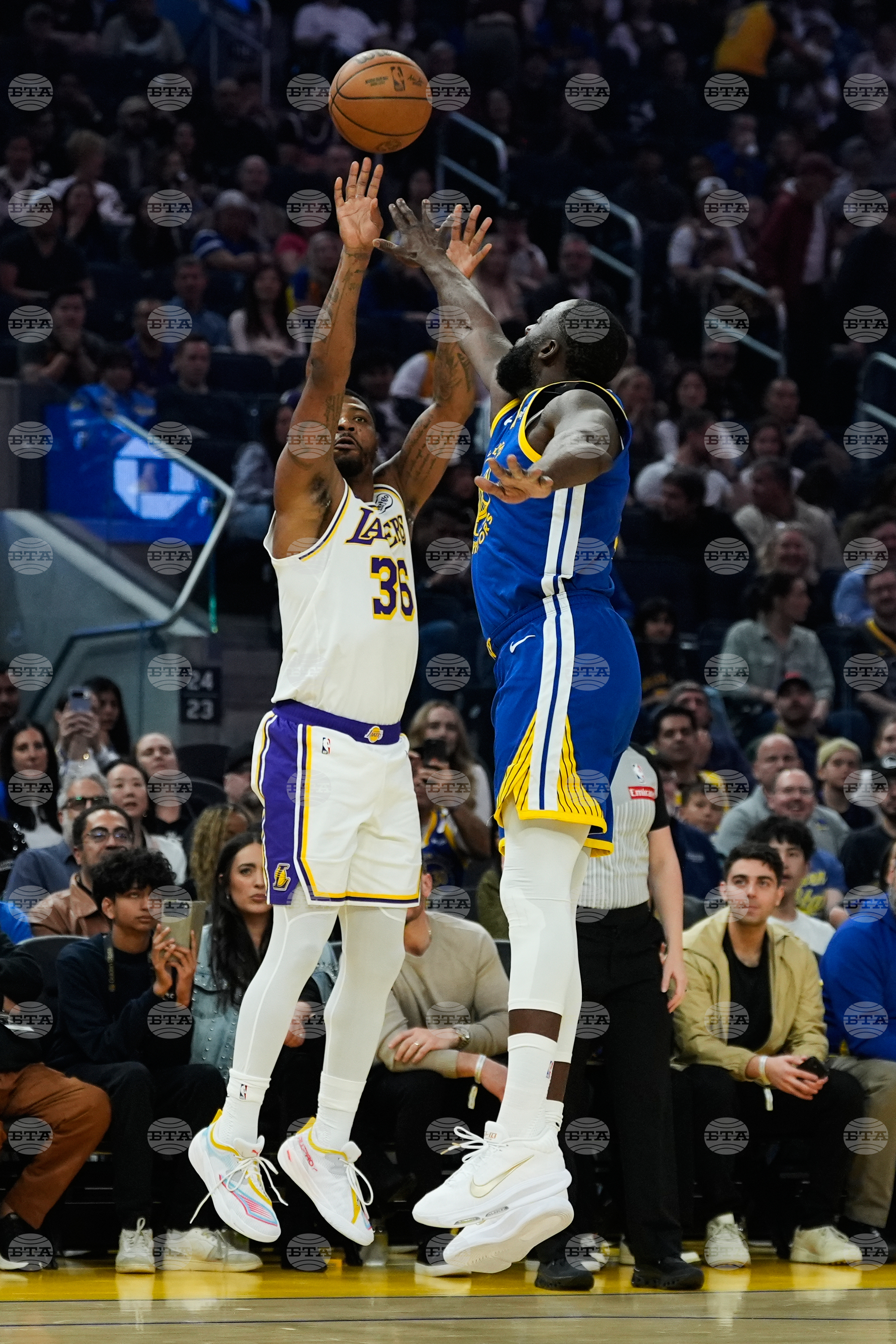 Lakers Warriors Basketball