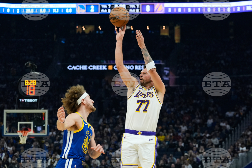 Lakers Warriors Basketball