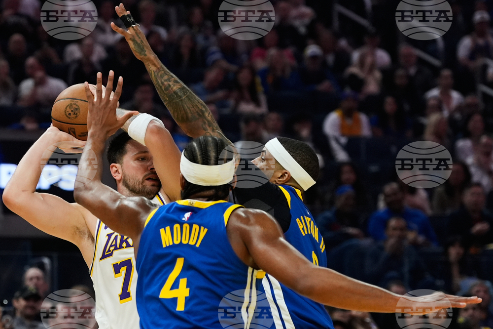 Lakers Warriors Basketball