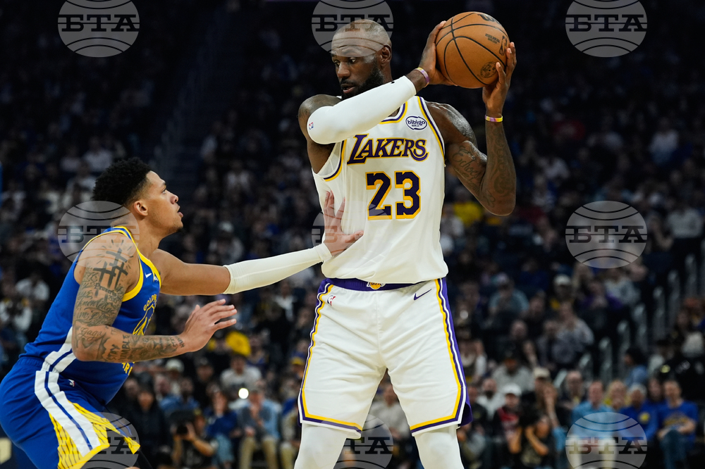 Lakers Warriors Basketball