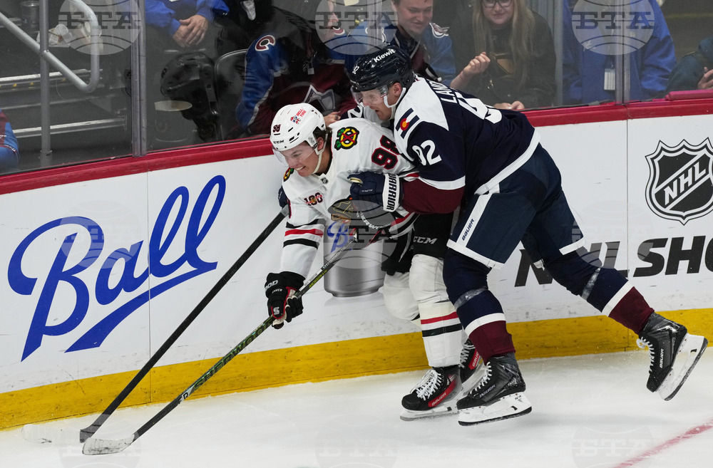 Blackhawks Avalanche Hockey