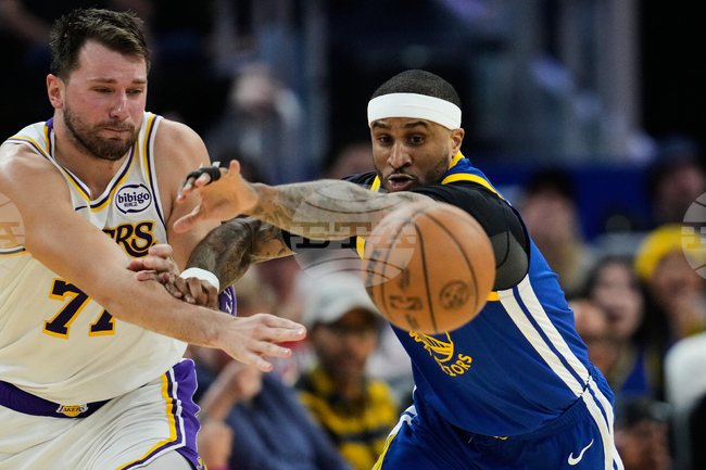 Лука Дончич отбеляза 27-ия си рожден ден с 26 точки за успеха на ЛА Лейкърс над Голдън Стейт в НБА