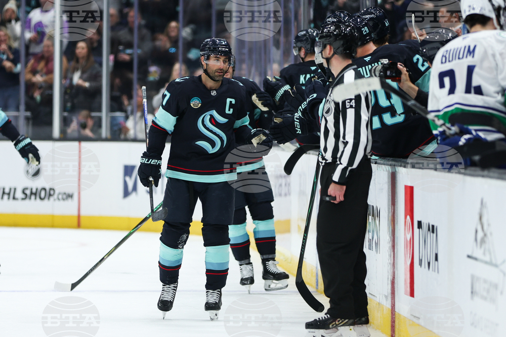 Canucks Kraken Hockey