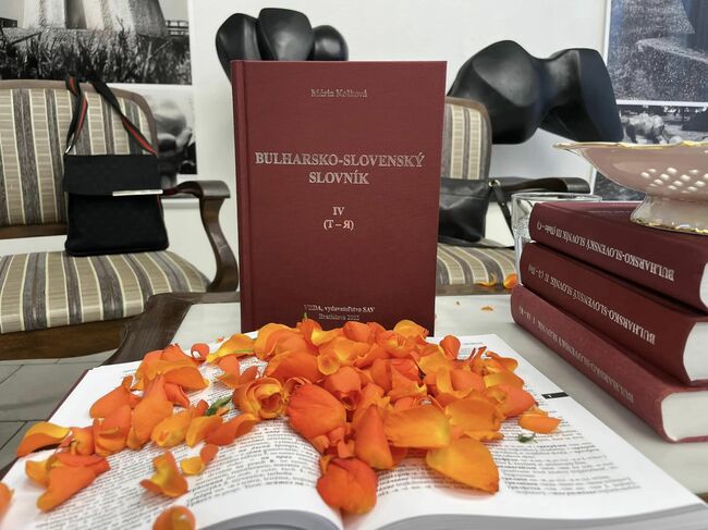 Fourth Volume of Dr Maria Koskova's Bulgarian-Slovak Dictionary Presented in Bratislava