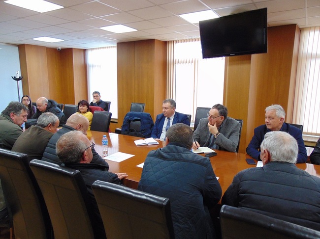 Областна администрация Шумен: Подготовката за осъществяването на изборния процес на територията на област Шумен протича нормално 