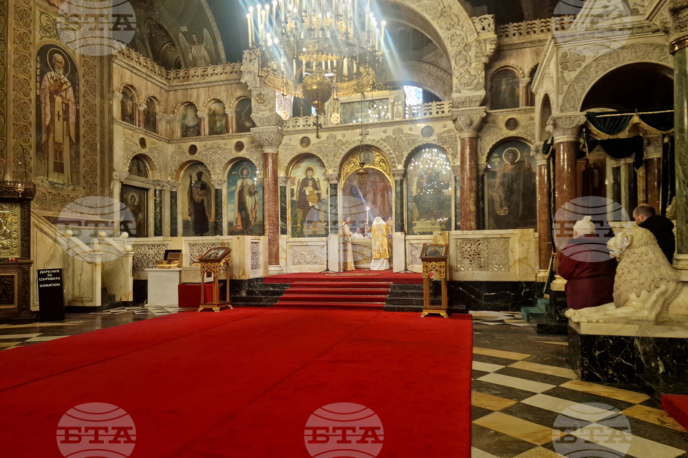 Патриарх Даниил - катедрала „Св. Александър Невски“ - богослужение