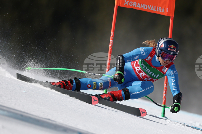 Италианката София Годжа триумфира във втория супергигантски слалом в Солдеу