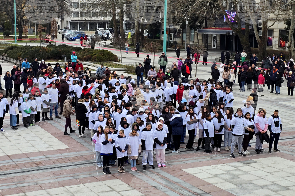 Видин - най-дълга мартеница - опит за рекорд