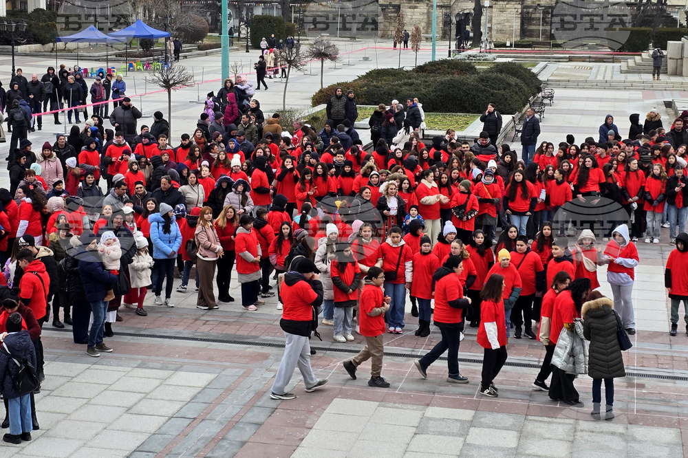 Видин - най-дълга мартеница - опит за рекорд