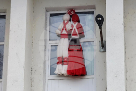 Село Свобода - читалище - двуметрова мартеница