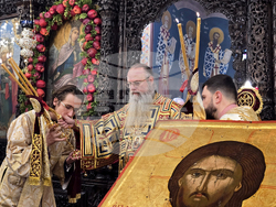 Пловдив - освещаване на чудотворната икона на Света Богородица Победоносна - лития около храм „Св.вмчца Марина“