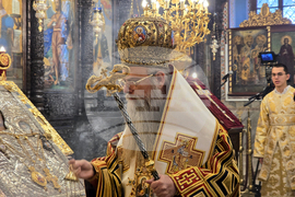 Пловдив - освещаване на чудотворната икона на Света Богородица Победоносна - лития около храм „Св.вмчца Марина“
