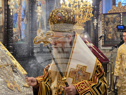 Пловдив - освещаване на чудотворната икона на Света Богородица Победоносна - лития около храм „Св.вмчца Марина“