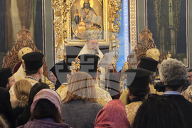 Пловдив - освещаване на чудотворната икона на Света Богородица Победоносна - лития около храм „Св.вмчца Марина“