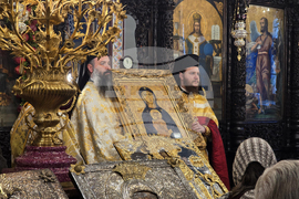 Пловдив - освещаване на чудотворната икона на Света Богородица Победоносна - лития около храм „Св.вмчца Марина“