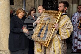 Пловдив - освещаване на чудотворната икона на Света Богородица Победоносна - лития около храм „Св.вмчца Марина“