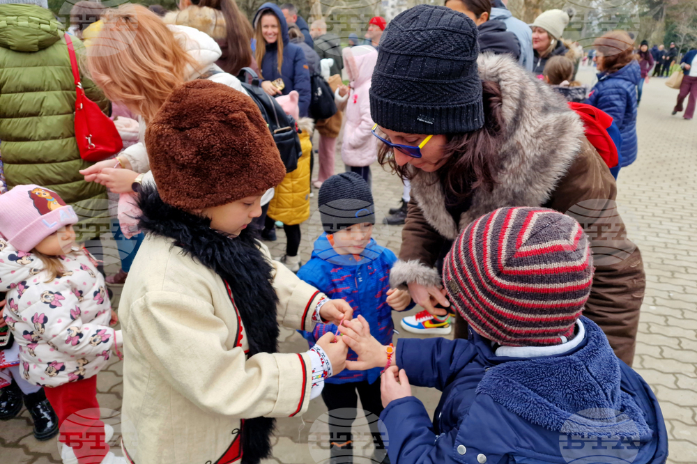 Велико Търново - посрещане на Баба Марта