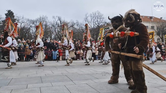 В 25-ото издание на Фестивала на маскарадните игри в Стара Загора се включиха 20 състава от всички краища на страната