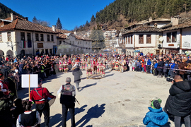 Село Широка лъка - Песпонеделник