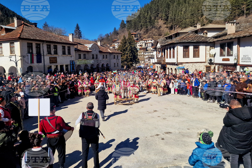 Село Широка лъка - Песпонеделник