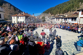 Село Широка лъка - Песпонеделник