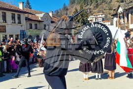 Село Широка лъка - Песпонеделник