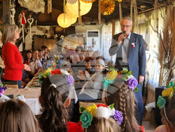 Разград - Регионално управление на образованието - годишнина - тържество