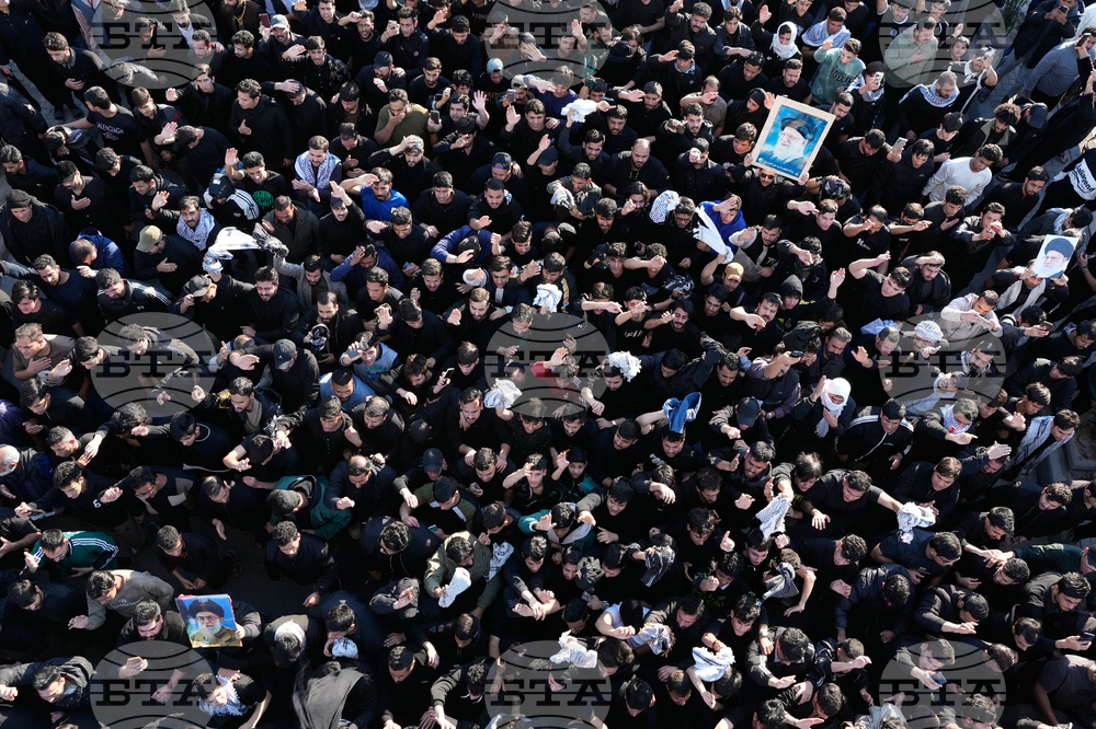 Сблъсъци между протестиращи и полицията избухнаха край посолството на САЩ в иракската столица Багдад