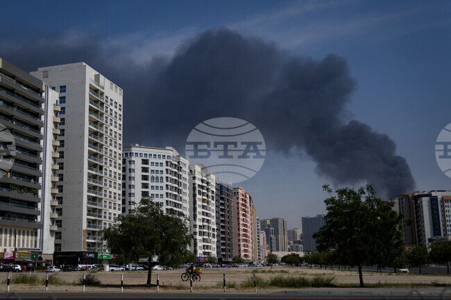 Силни експлозии бяха чути днес в Дубай, Доха и Манама, предаде Франс прес 