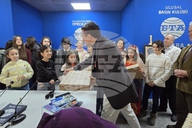 Турция - Национален пресклуб на БТА Анкара - деца - подаръци