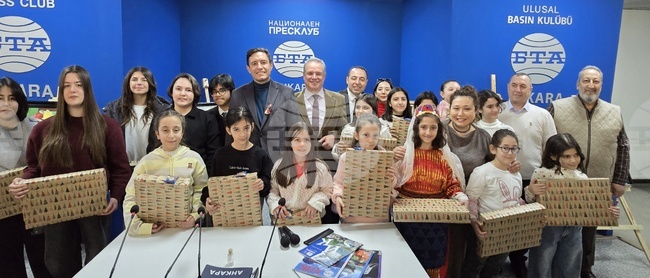 BTA Provides Gifts to Children Drawing Bulgarian Landmarks in Ankara