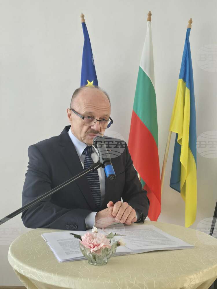 Светослав Иванов към българската общност в Украйна: Вашата история е част от историята на България 