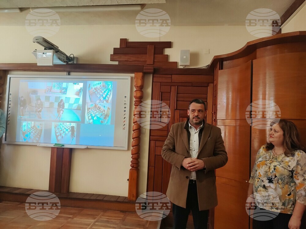 Пловдивският университет „Паисий Хилендарски" откри иновативен дигитален център