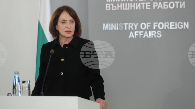 Foreign Minister Says Bulgaria Prepared to Evacuate Citizens Once ‘Window’ Opens